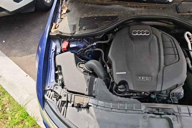 Used Audi A6L 2018 30th Anniversary Edition 35 TFSI Fashion Model Engine Bay Right