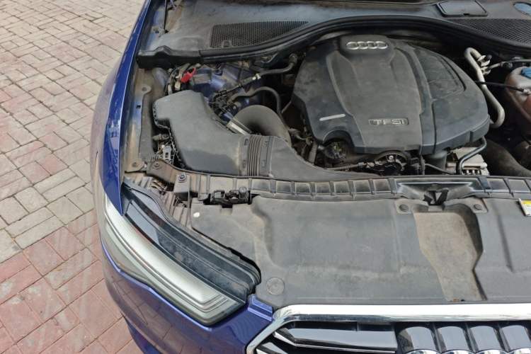 Used Audi A6L 2018 30th Anniversary Edition TFSI Trendy Model Engine Bay Right