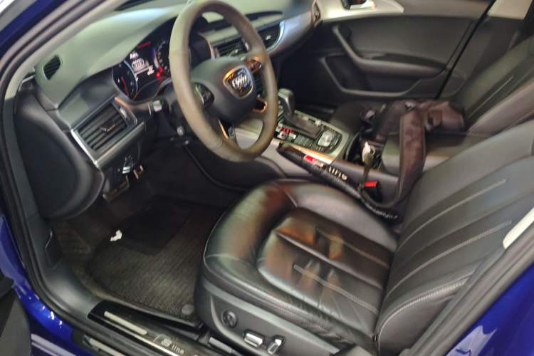 Used Audi A6L 2018 30th Anniversary Edition TFSI Trendy Model Left Front Seat