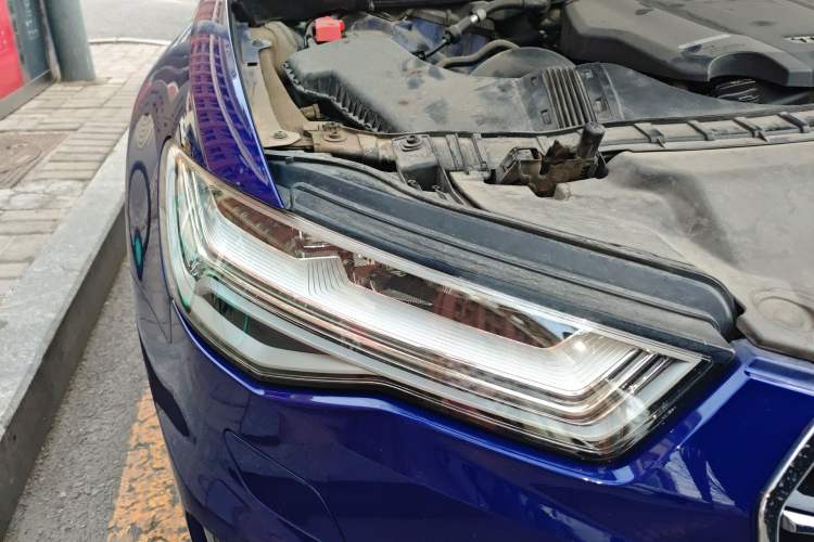 Used Audi A6L 2018 30th Anniversary Edition TFSI Trendy Model Right Front Headlight