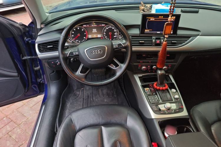 Used Audi A6L 2018 30th Anniversary Edition TFSI Trendy Model Steering Wheel