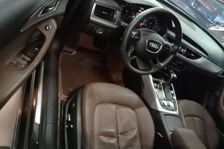Used Audi A6L 2018 30th Anniversary Edition TFSI Trendy Model Driver Seat