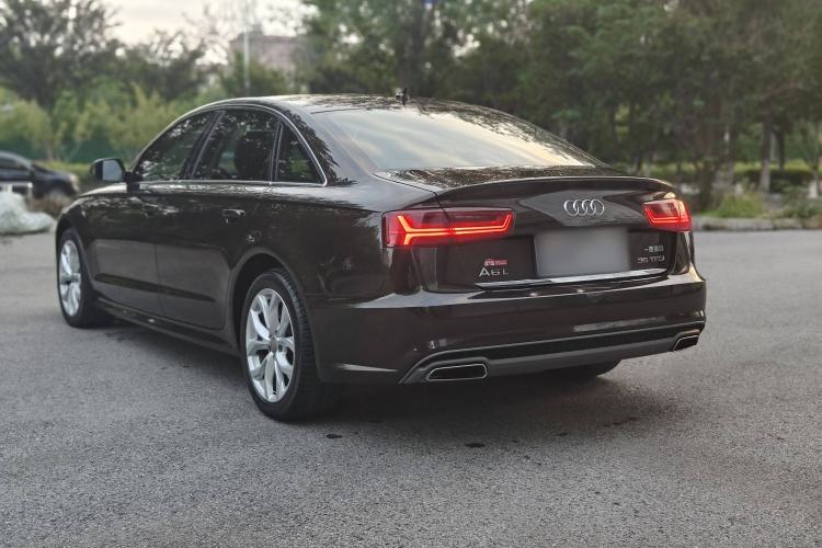 Used Audi A6L 2018 30th Anniversary Edition 35 TFSI Fashion Model Exterior 4