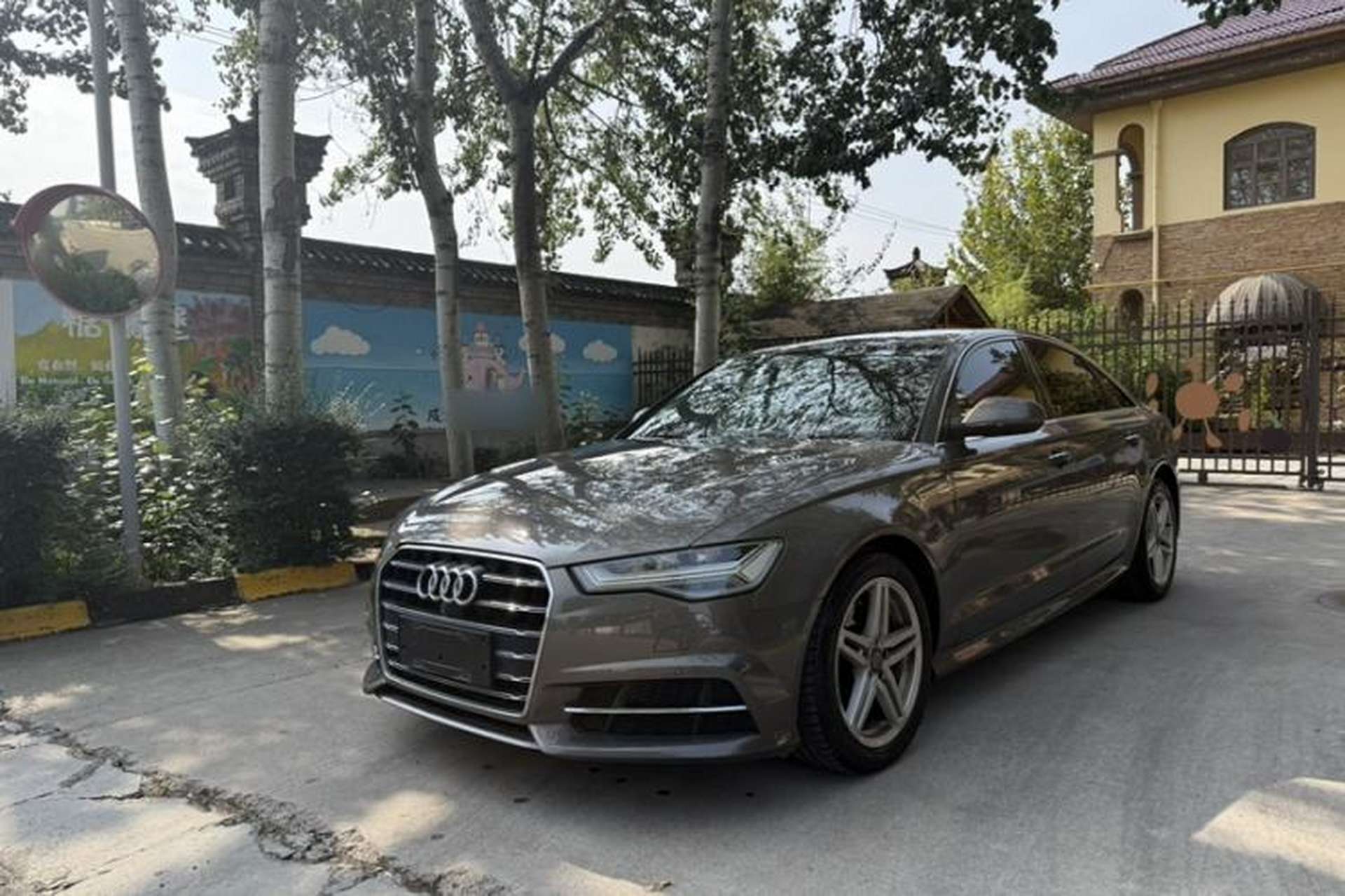 Used Audi A6L 2018 30th Anniversary Edition 30 FSI Style Model Front Left 45 Deg