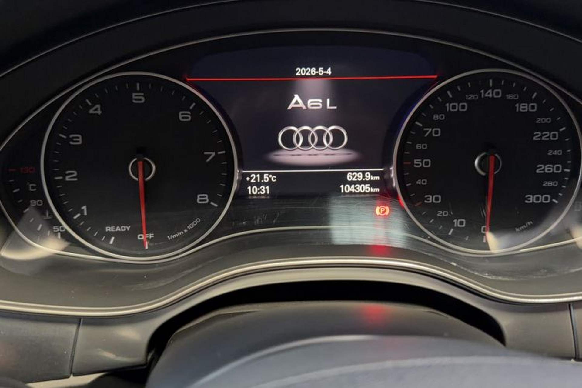 Used Audi A6L 2018 30th Anniversary Edition 35 TFSI Fashion Model Odometer Close Up