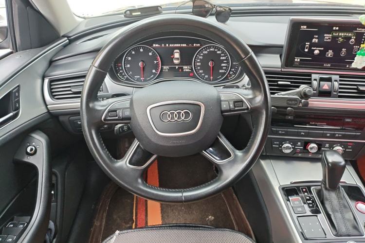 Used Audi A6L 2018 30th Anniversary Edition TFSI Trendy Model Steering Wheel
