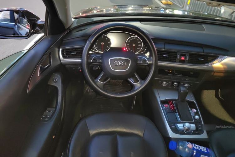 Used Audi A6L 2018 30th Anniversary Edition 35 TFSI Fashion Model Steering Wheel