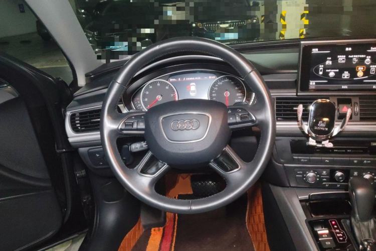 Used Audi A6L 2018 30th Anniversary Edition 35 TFSI Fashion Model Steering Wheel
