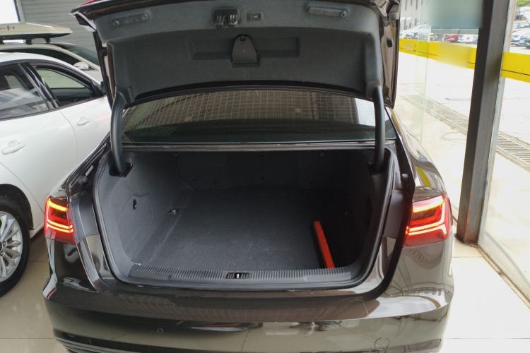 Used Audi A6L 2018 30th Anniversary Edition 35 TFSI Fashion Model Trunk