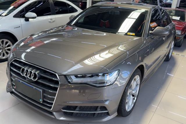 Audi A6L 2018 30th Anniversary Edition 35 TFSI Fashion Model с пробегом