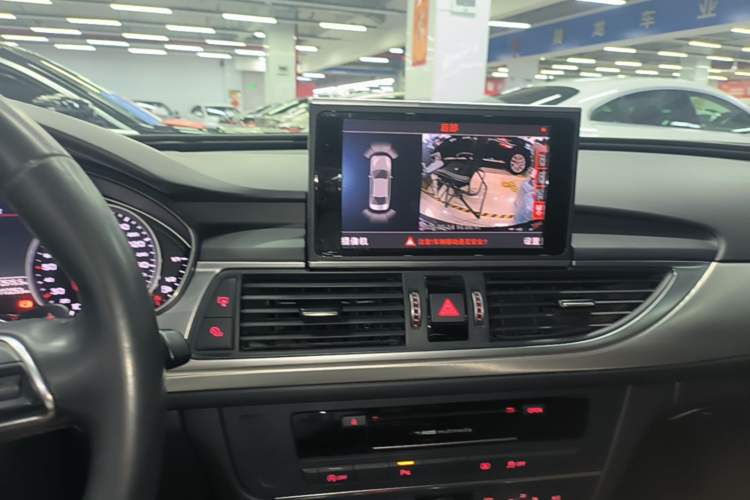 Used Audi A6L 2018 30th Anniversary Edition 35 TFSI Fashion Model Audio And AC Panel