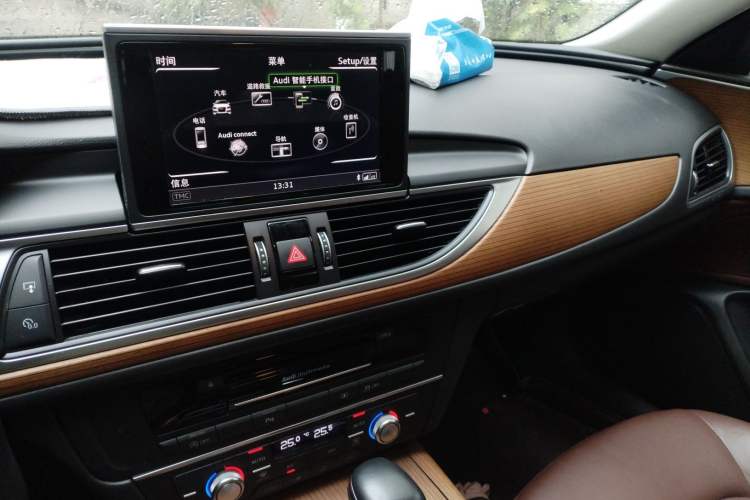 Used Audi A6L 2018 30th Anniversary Edition 30 FSI Style Model Audio And AC Panel