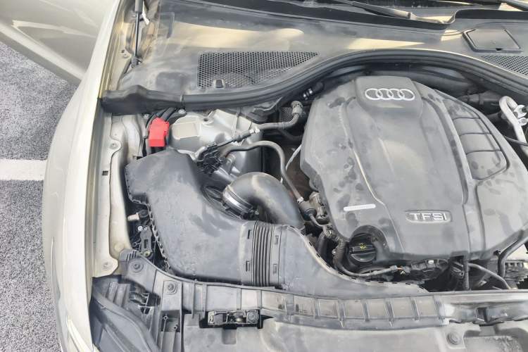 Used Audi A6L 2018 30th Anniversary Edition TFSI Trendy Model Engine Bay Right