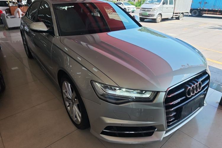 Used Audi A6L 2018 30th Anniversary Edition 45 TFSI quattro Sport model Front Right 45 Deg