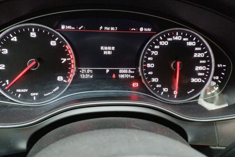 Used Audi A6L 2018 30th Anniversary Edition 30 FSI Style Model Odometer Close Up