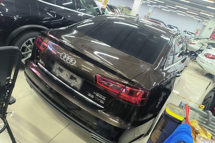 Used Audi A6L 2018 30th Anniversary Edition 35 TFSI Fashion Model Rear Right 45 Deg