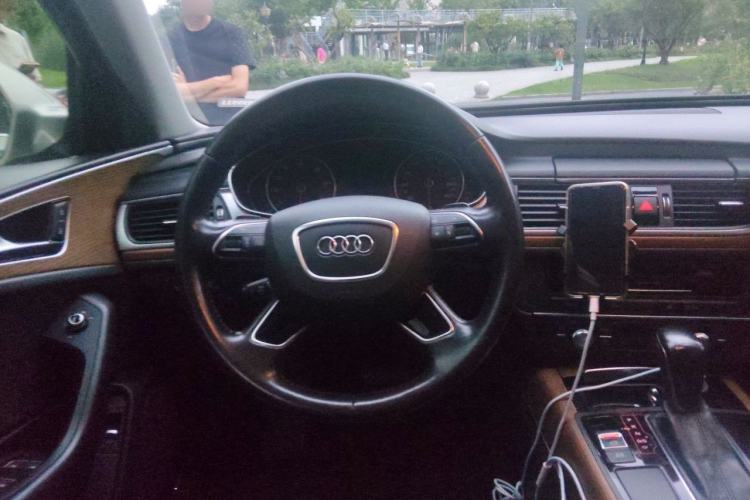 Used Audi A6L 2018 30 FSI Collector's Edition Steering Wheel