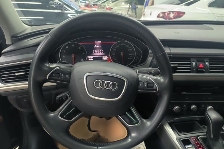 Used Audi A6L 2018 30th Anniversary Edition 35 TFSI Fashion Model Steering Wheel