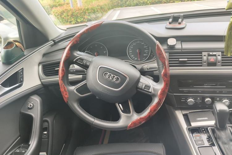 Used Audi A6L 2018 30th Anniversary Edition TFSI Trendy Model Steering Wheel