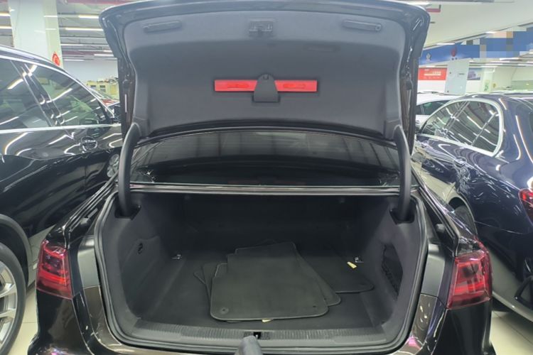 Used Audi A6L 2018 30th Anniversary Edition 35 TFSI Fashion Model Trunk