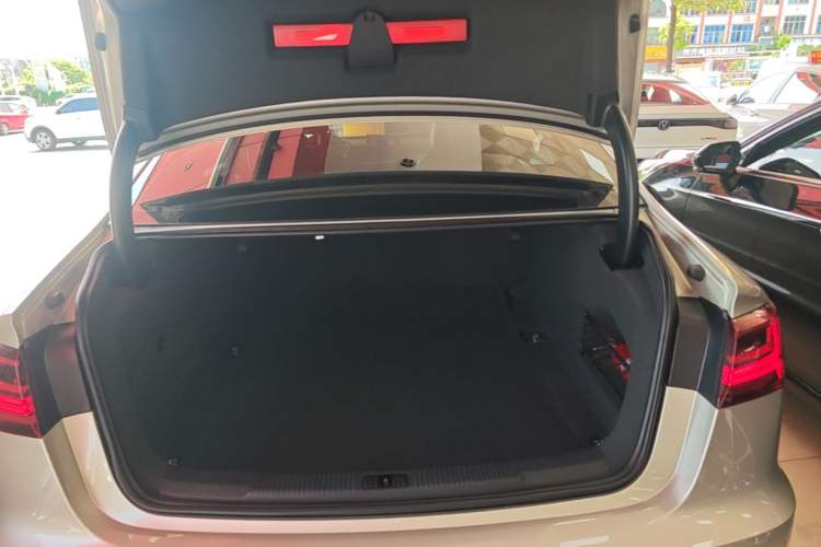 Used Audi A6L 2018 30th Anniversary Edition 45 TFSI quattro Sport model Trunk