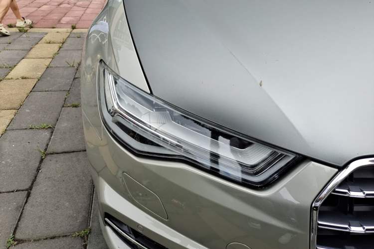 Used Audi A6L 2018 30th Anniversary Edition 35 TFSI Fashion Model Right Front Headlight