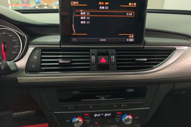 Used Audi A6L 2018 30th Anniversary Edition 45 TFSI quattro Sport model Audio And AC Panel