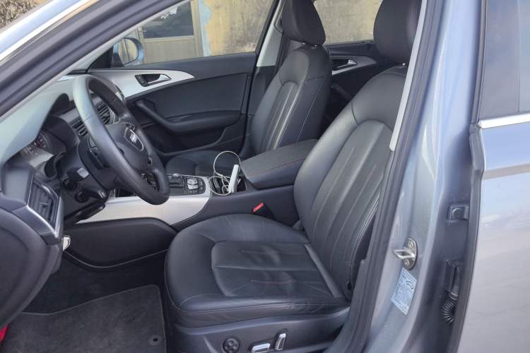 Used Audi A6L 2018 30th Anniversary Edition 35 TFSI Fashion Model Left Front Seat