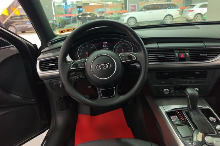 Used Audi A6L 2018 30th Anniversary Edition 45 TFSI quattro Sport model Steering Wheel