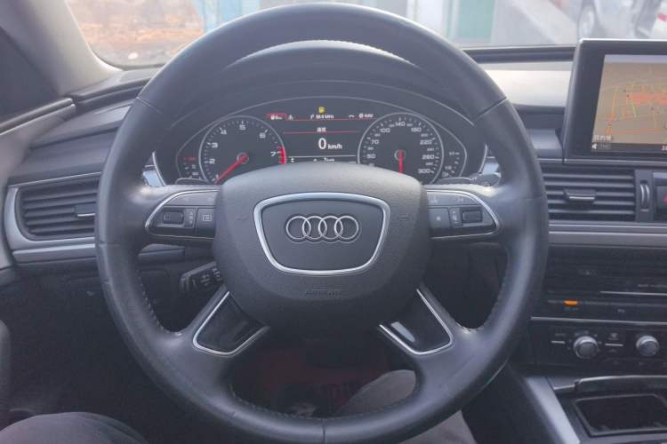 Used Audi A6L 2018 30th Anniversary Edition 35 TFSI Fashion Model Steering Wheel