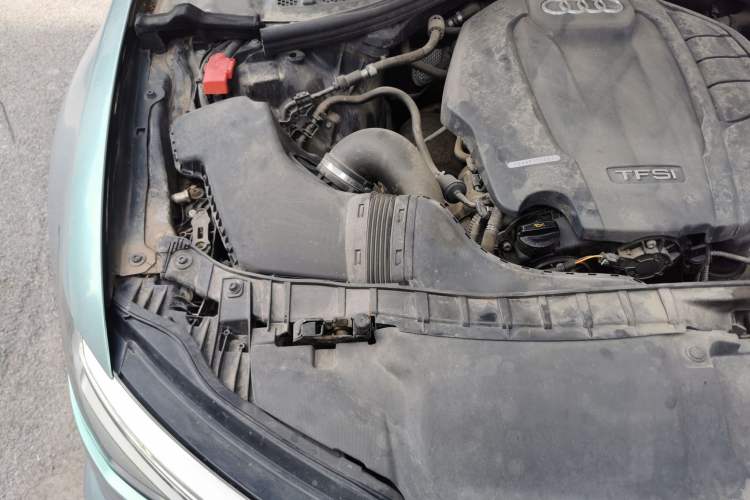 Used Audi A6L 2018 35 TFSI Collector's Edition Engine Bay Right