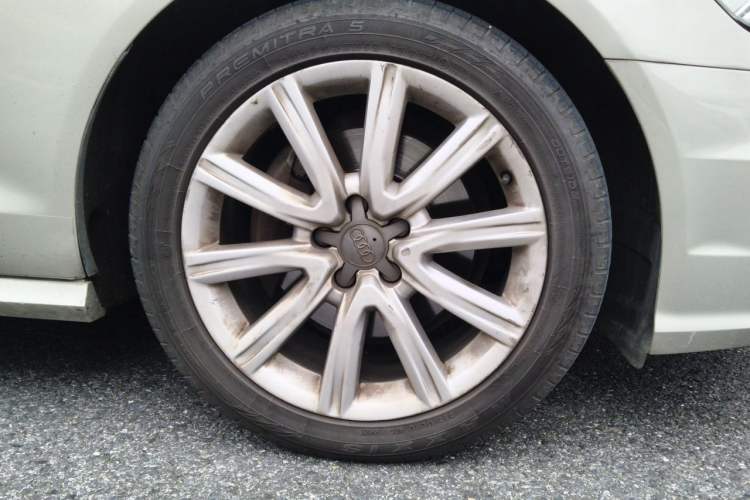 Used Audi A6L 2018 30th Anniversary Edition TFSI Trendy Model Right Front Wheel Hub
