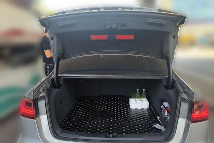 Used Audi A6L 2018 30th Anniversary Edition 35 TFSI Fashion Model Trunk