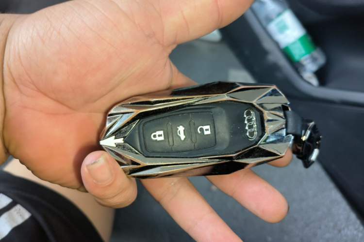 Used Audi A6L 2018 30th Anniversary Edition 35 TFSI Fashion Model Vehicle Key