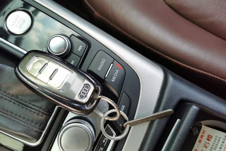 Used Audi A6L 2018 35 TFSI Collector's Edition Vehicle Key
