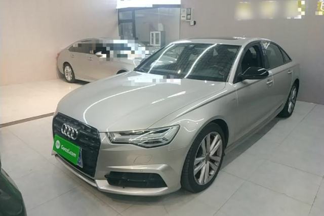Audi A6L 2018 30th Anniversary Edition 45 TFSI quattro Sport model d’occasion