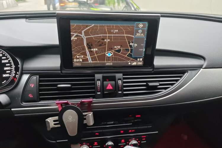 Used Audi A6L 2018 30th Anniversary Edition TFSI Trendy Model Audio And AC Panel