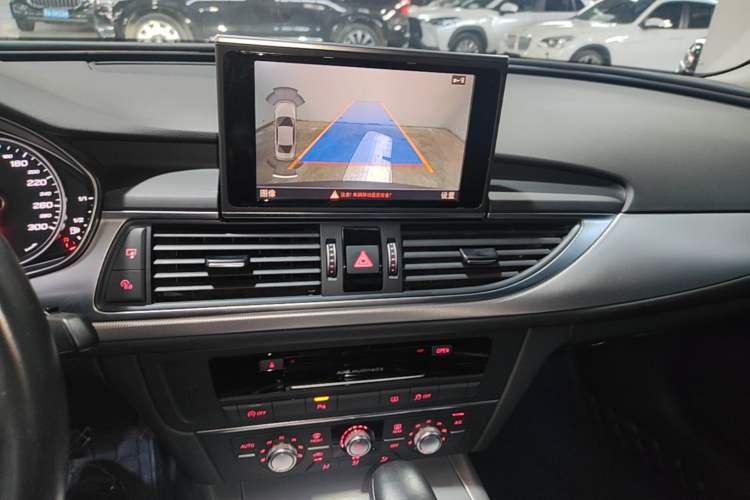Used Audi A6L 2018 30th Anniversary Edition TFSI Trendy Model Audio And AC Panel