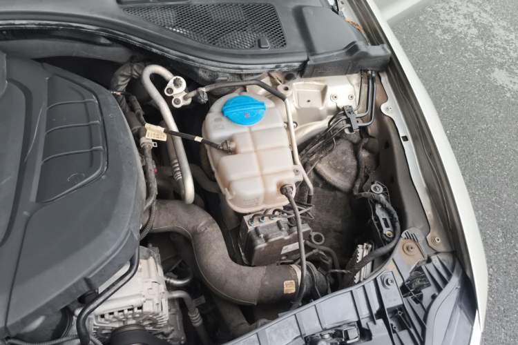 Used Audi A6L 2018 30th Anniversary Edition 35 TFSI Sport Edition Engine Bay Left