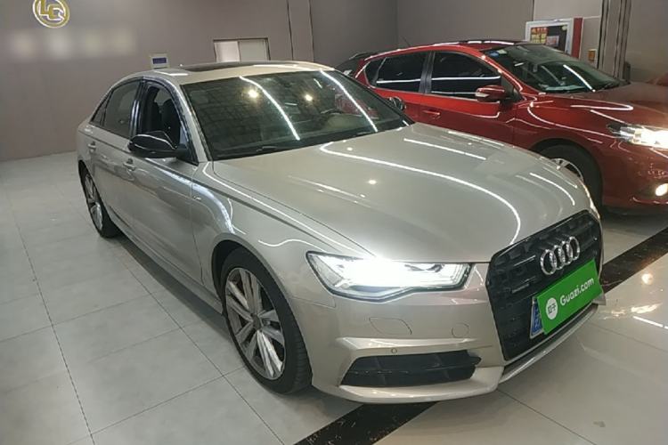 Used Audi A6L 2018 30th Anniversary Edition 45 TFSI quattro Sport model Front Right 45 Deg