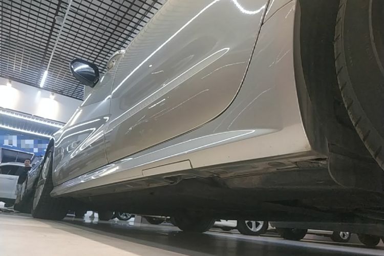 Used Audi A6L 2018 30th Anniversary Edition 45 TFSI quattro Sport model Left Side Sill