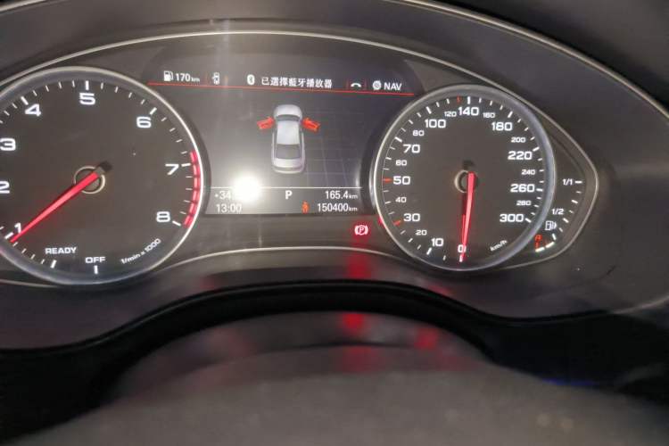Used Audi A6L 2018 35 TFSI Collector's Edition Odometer Close Up