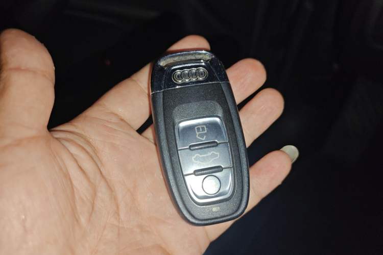 Used Audi A6L 2018 30th Anniversary Edition 35 TFSI Fashion Model Vehicle Key