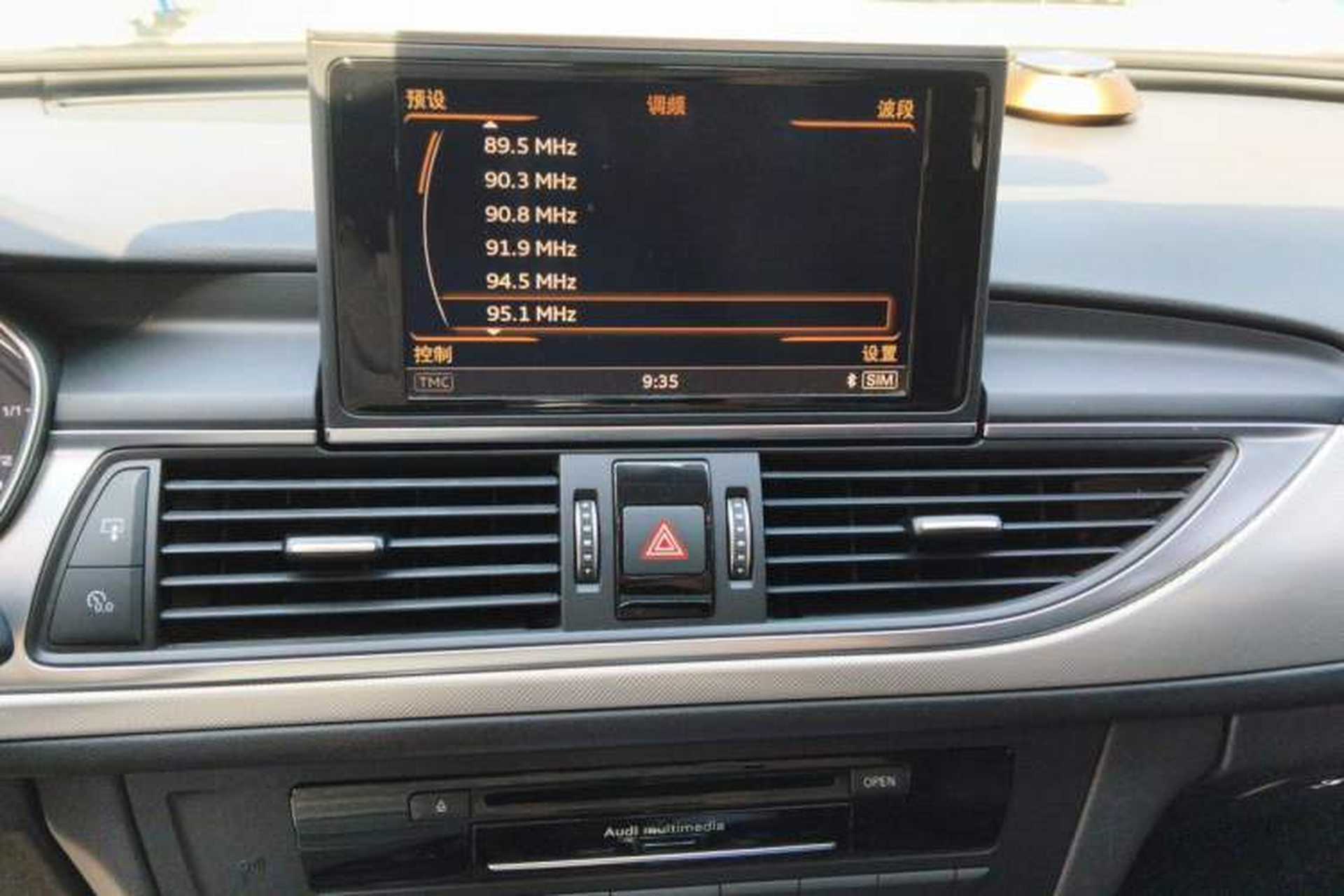 Used Audi A6L 2018 30th Anniversary Edition TFSI Trendy Model Audio And AC Panel