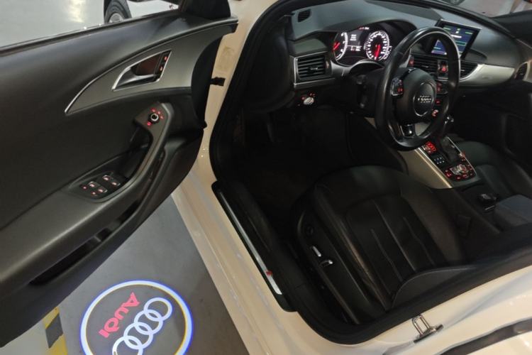 Used Audi A6L 2018 30th Anniversary Edition 45 TFSI quattro Sport model Driver Seat