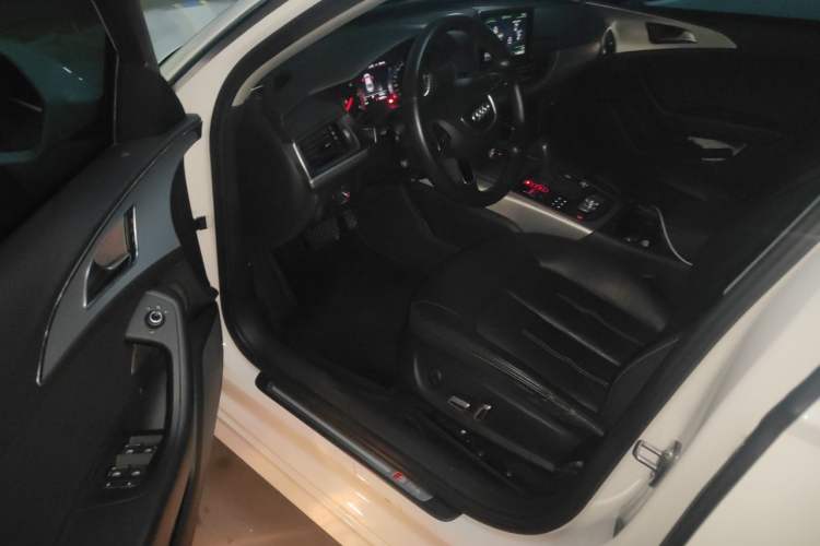 Used Audi A6L 2018 30th Anniversary Edition 35 TFSI Fashion Model Driver Seat