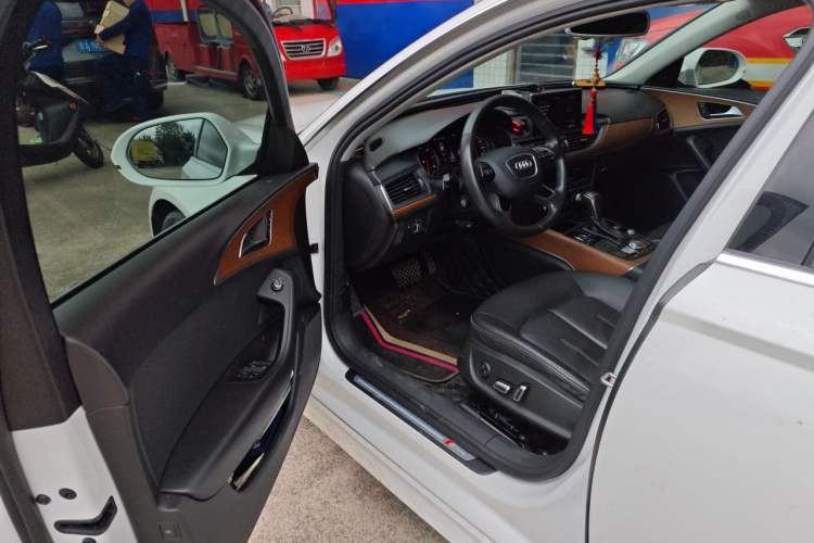 Used Audi A6L 2018 30th Anniversary Edition 30 FSI Style Model Driver Seat