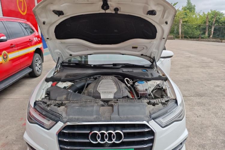 Used Audi A6L 2018 30th Anniversary Edition 30 FSI Style Model Engine Bay