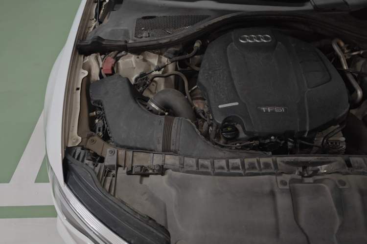 Used Audi A6L 2018 30th Anniversary Edition 35 TFSI Fashion Model Engine Bay Right