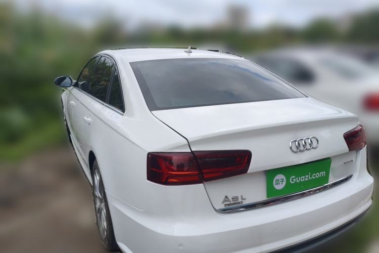 Used Audi A6L 2018 30th Anniversary Edition 35 TFSI Fashion Model Exterior 3